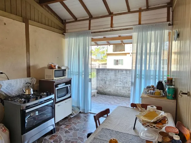 Imagem 7: Venda - Casas - 3 Dormitórios - - Laguna - Sc