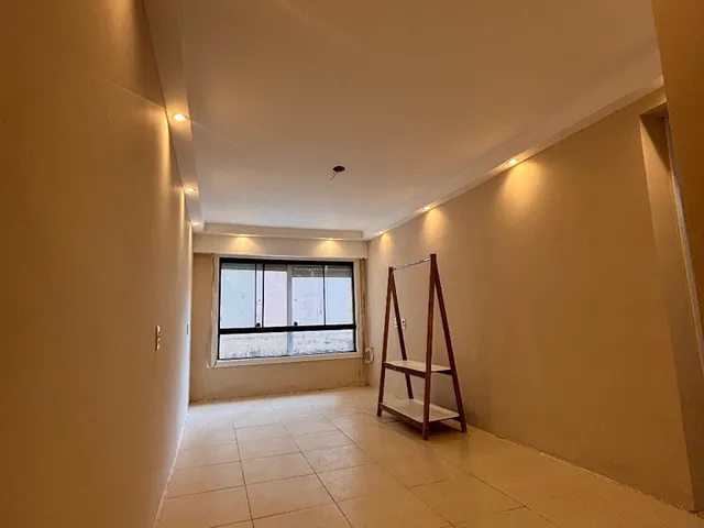 Imagem 2: Apartamento à venda no bairro Praia de Belas - Porto Alegre/RS