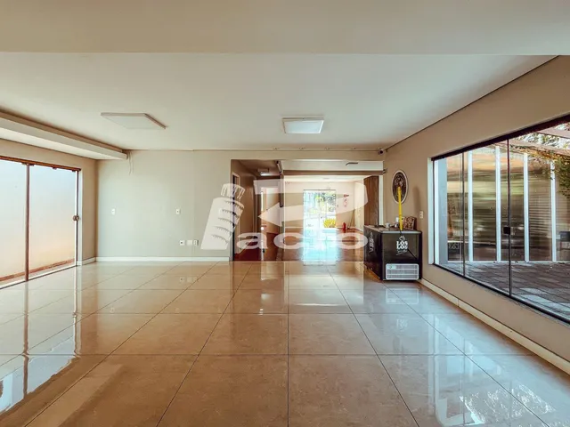 Imagem 6: Casa Comercial com Piscina