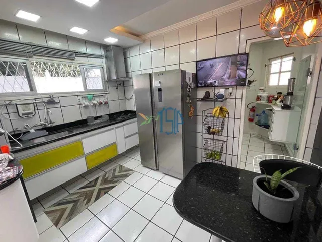Imagem 13: Oportunidade de Excelente Casa no Barro Vermelho / Casa Ampla / Casa Lindíssima com Ótimo Localização