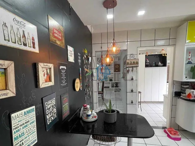Imagem 8: Oportunidade de Excelente Casa no Barro Vermelho / Casa Ampla / Casa Lindíssima com Ótimo Localização