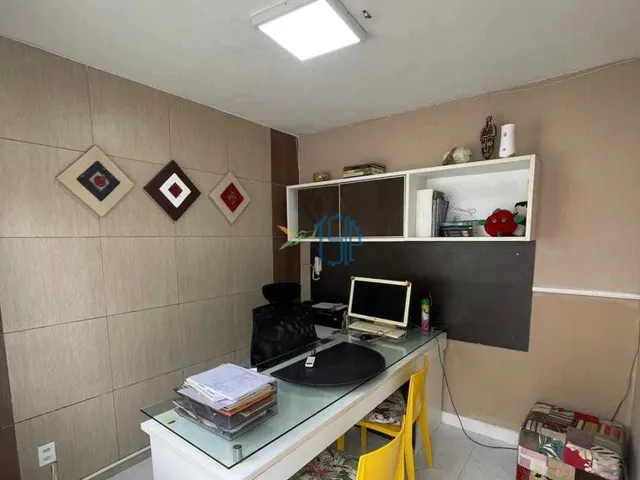 Imagem 9: Oportunidade de Excelente Casa no Barro Vermelho / Casa Ampla / Casa Lindíssima com Ótimo Localização