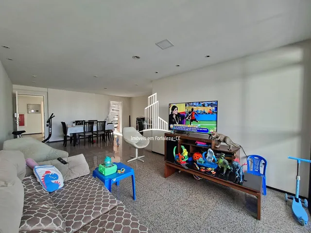 Imagem: Ap2460- Amplo Apartamento com 3 Suítes