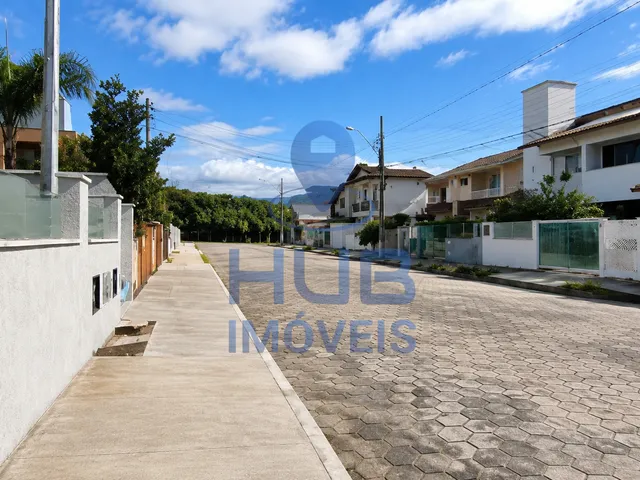 Imagem 4: Sobrado Novinho, Localizado em Um Loteamento Planejado no Campeche!