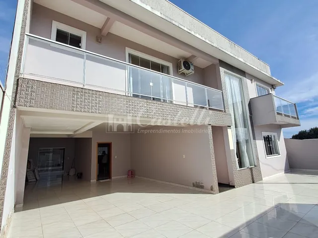 Imagem: Casa para a Venda no Bairro Uvaranas, em