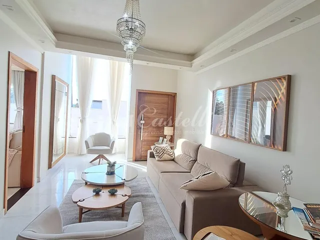 Imagem 4: Casa para a Venda no Bairro Uvaranas, em Ponta Grossa - Pr