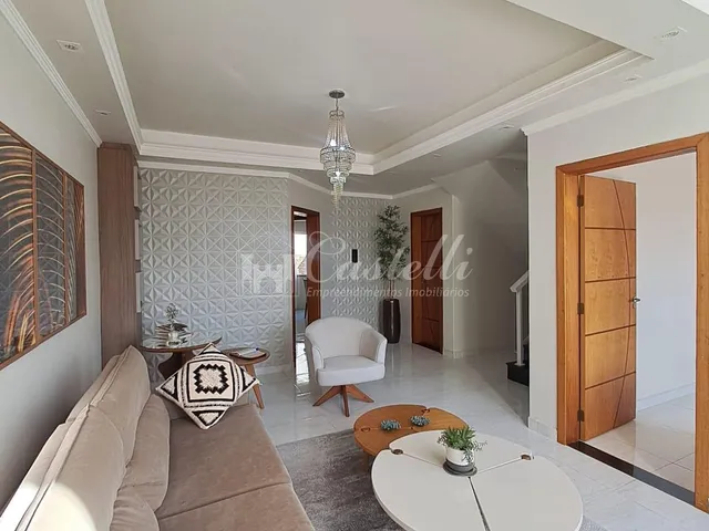 Imagem 7: Casa para a Venda no Bairro Uvaranas, em Ponta Grossa - Pr