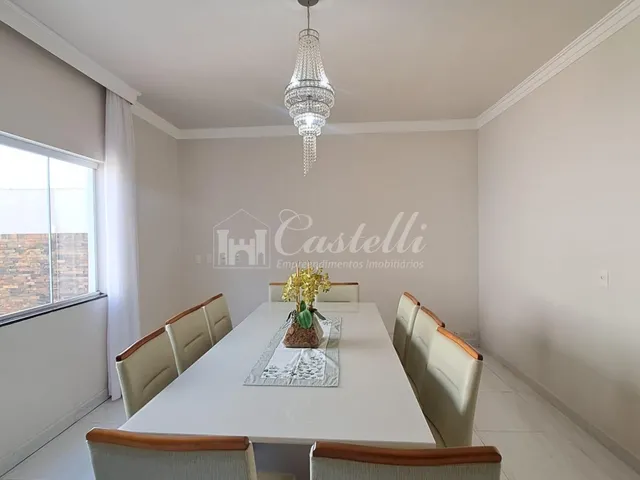 Imagem 14: Casa para a Venda no Bairro Uvaranas, em Ponta Grossa - Pr