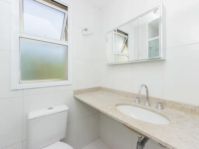 Imagem 14: Apartamento para Venda em Saúde com 2 Quartos, Sendo 1 Suíte, 56M²