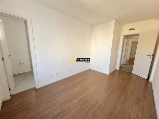 Imagem 16: Apartamento de Alto Padrão - 3 Suítes - Bairro América