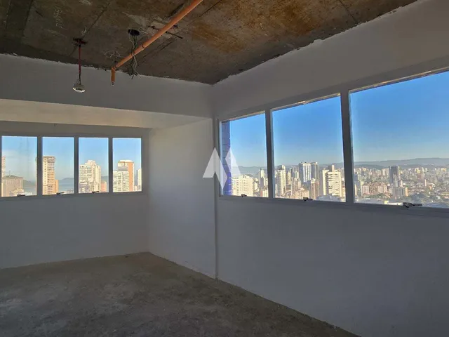 Imagem 3: Sala Comercial À Venda no the One Office Tower com Vista Livre na Ponta da Praia em Santos/Sp