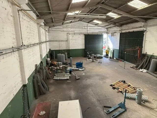 Imagem: Aluguel de Galpão Comercial de 300M² no