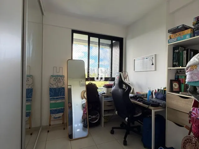 Imagem 3: Apartamento 2 Quartos À Venda na Av. Garibaldi, 56M², Andar Alto e 3 Vagas