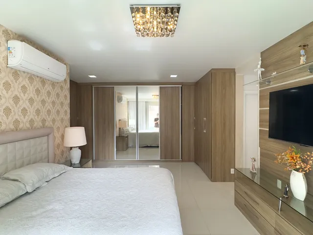 Imagem 5: Apartamento Frente Mar 4 Suítes, 3 Vagas, Lazer Completo na Praia de Itapuã