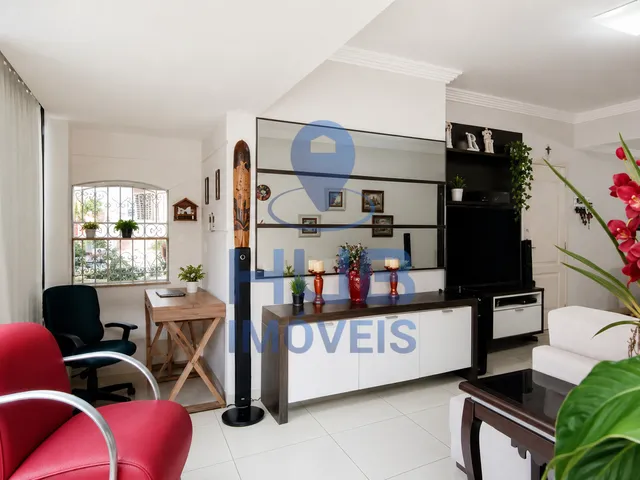 Imagem 6: Apartamento Mobiliado com 4 Dormitórios e Ampla Área Externa no Centro de Florianópolis