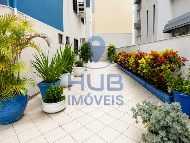 Imagem 7: Apartamento Mobiliado com 4 Dormitórios e Ampla Área Externa no Centro de Florianópolis