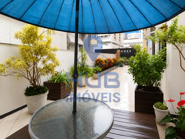 Imagem 8: Apartamento Mobiliado com 4 Dormitórios e Ampla Área Externa no Centro de Florianópolis