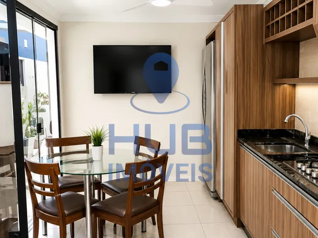 Imagem 13: Apartamento Mobiliado com 4 Dormitórios e Ampla Área Externa no Centro de Florianópolis