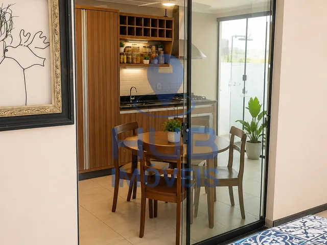 Imagem 15: Apartamento Mobiliado com 4 Dormitórios e Ampla Área Externa no Centro de Florianópolis