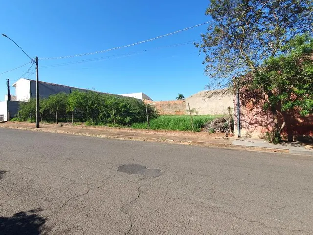 Imagem: Dois Lotes a Venda em Frente Á Unilins