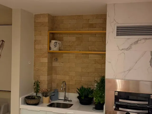 Imagem 2: Vende-Se Excelente Apartamento no Ed. Dellamare - 3 Quartos - Nascente-Vista Mar