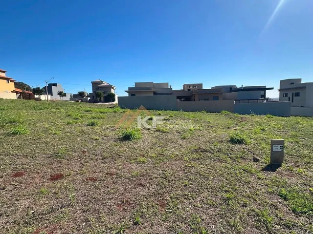 Imagem: Terreno À Venda em Condomínio Quinta da