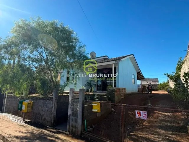 Imagem: CASA COM 3 DORMITÓRIOS EM CAPINZAL/SC