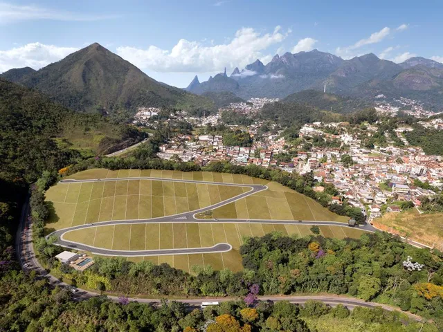 Imagem 4: Lote com 246M² em Condomínio Próximo do Centro de Teresópolis