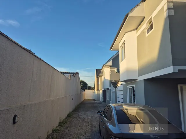 Imagem 3: Sobrado em Condomínio Fechado no Fanny - Excelente Padrão, Pronto para Morar