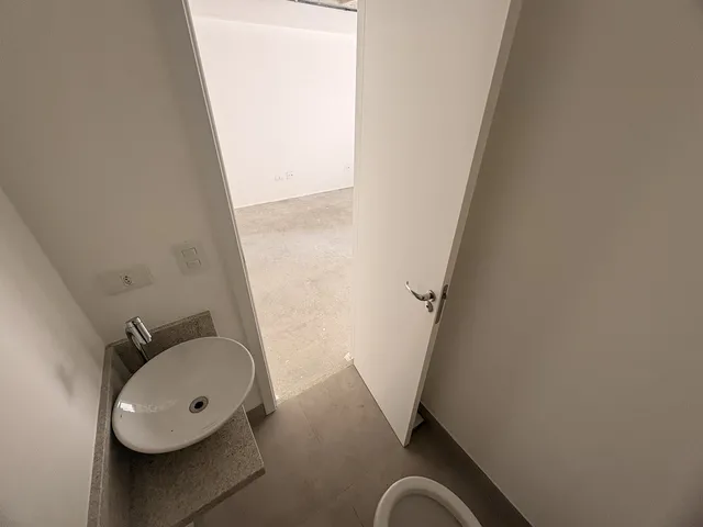 Imagem 8: SALA COMERCIAL em Curitiba - PR, Centro
