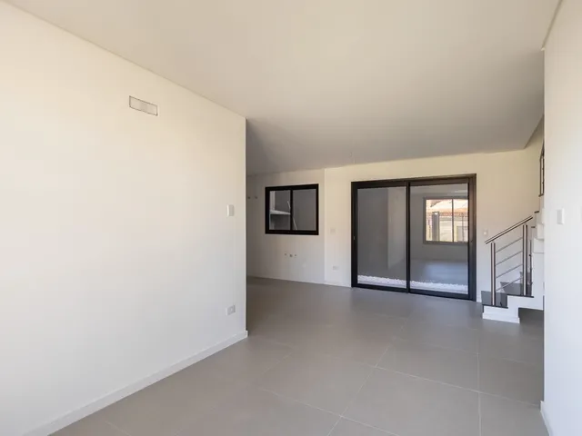 Imagem 16: CASA RESIDENCIAL em Curitiba - PR, Pilarzinho
