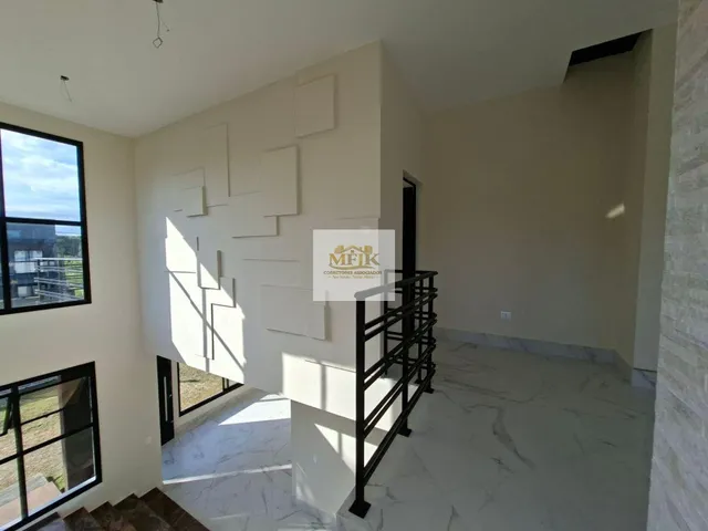 Imagem 4: Casa com 214 M² e 3 Quartos À Venda em Atami