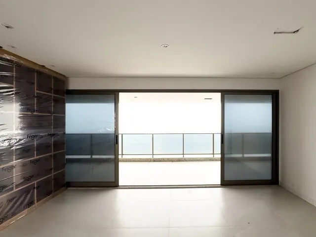 Imagem: Apartamento 4 Suítes À Venda na Barra