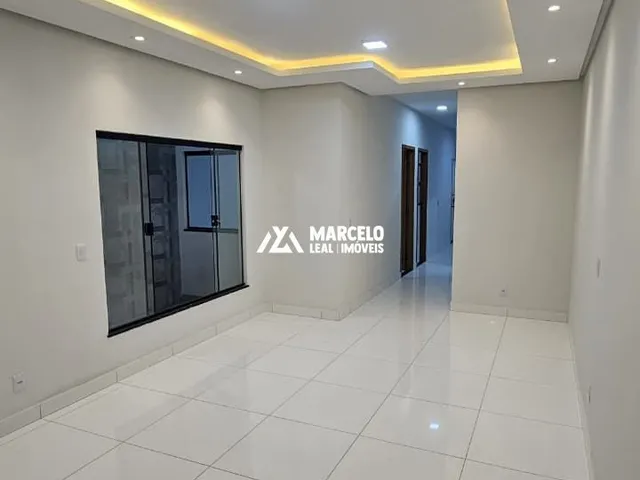 Imagem 12: Vendo Imóvel com Acabamento Impecável, Sala Ampla Integrada, Cozinha Espaçosa, 0