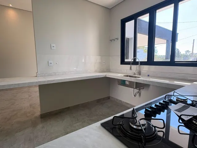 Imagem 9: Casa em Condomínio À Venda em Tatuí-Sp: 3 Quartos, 1 Suíte, 1 Vaga - Residencial Bosques dos Ipês