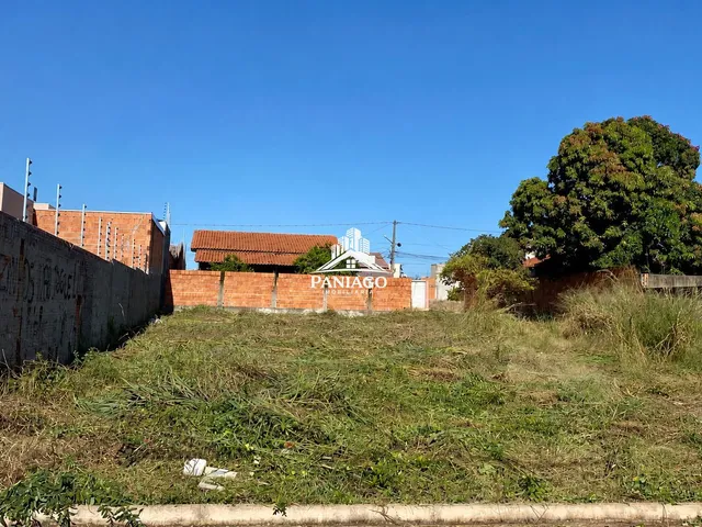 Imagem: Terreno À Venda no Chapéu do Sol, Próximo