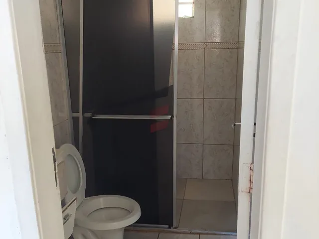 Imagem 13: Casa com 3 Dormitórios À Venda com 214.2M² por R$ 299.000,00 no Bairro Guarituba - Piraquara / Pr