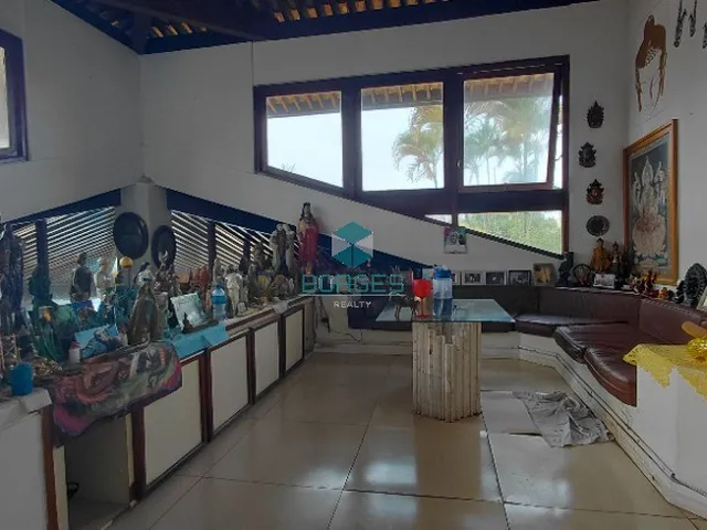 Imagem 3: Casa À Venda com 385M², 4 Quartos, Piscina e 875M² de Terreno no Itaigara, Salvador