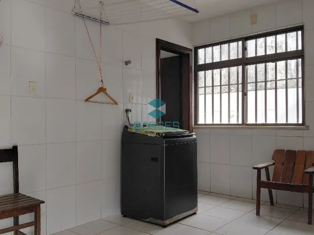 Imagem 15: Casa À Venda com 385M², 4 Quartos, Piscina e 875M² de Terreno no Itaigara, Salvador