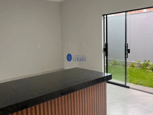 Imagem: Casa Moderna À Venda na Vila Sul Pronta