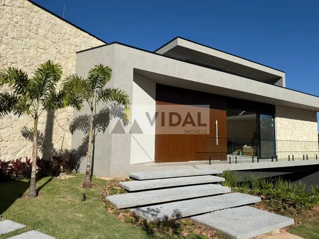 Imagem: Casa Térrea com Excelente Acabamento com