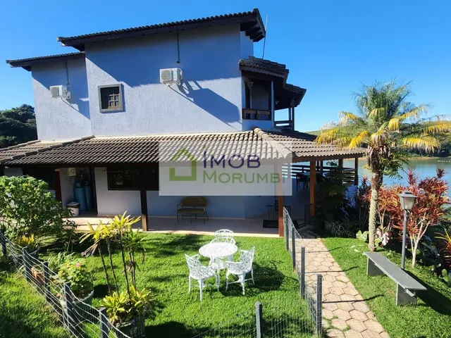 Imagem: Casa de Alto Padrão Pé na Água À Venda