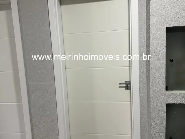 Imagem 5: Apartamento 2 dormitórios no Guanabara - sacada e garagem - Joinville/SC