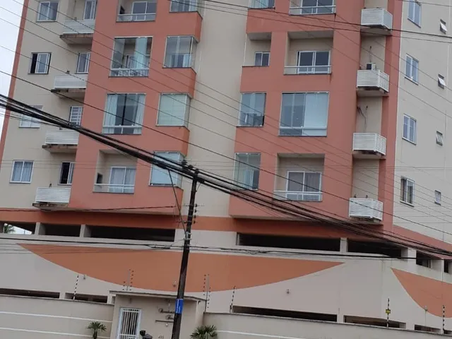 Imagem 2: Apartamento 2 dormitórios no Santo Antônio - sacada com churrasqueira e garagem