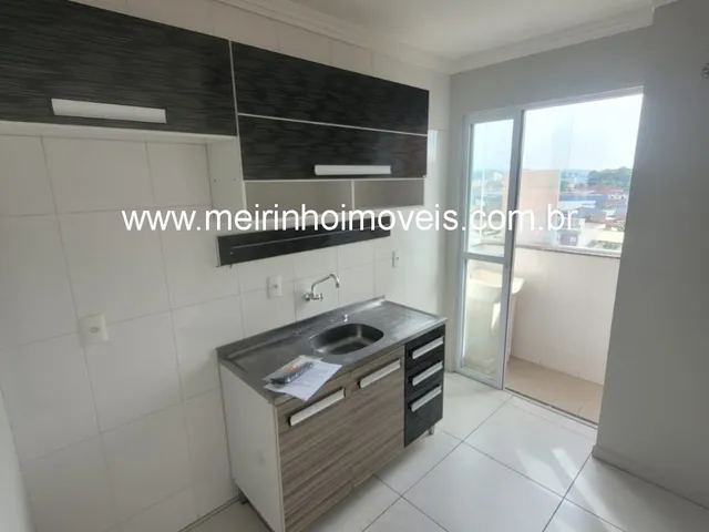 Imagem 6: Apartamento 2 dormitórios no Santo Antônio - sacada com churrasqueira e garagem