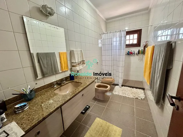 Imagem 10: Linda Casa Mobiliada em Villagio 3 Dorm Sendo 1 Suíte no Indaiá em Bertioga, Apenas 150 M do Mar