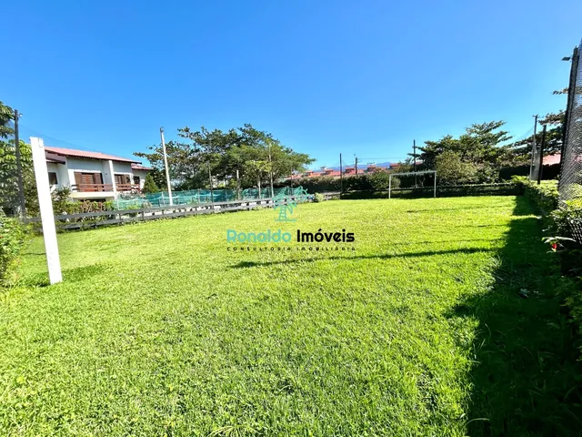 Imagem 8: Linda Casa Mobiliada em Villagio 3 Dorm Sendo 1 Suíte no Indaiá em Bertioga, Apenas 150 M do Mar