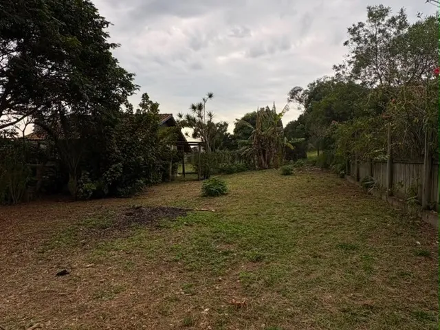 Imagem 5: Terreno de 715 M² À Venda na Praia do Rosa Excelente Oportunidade para Investir