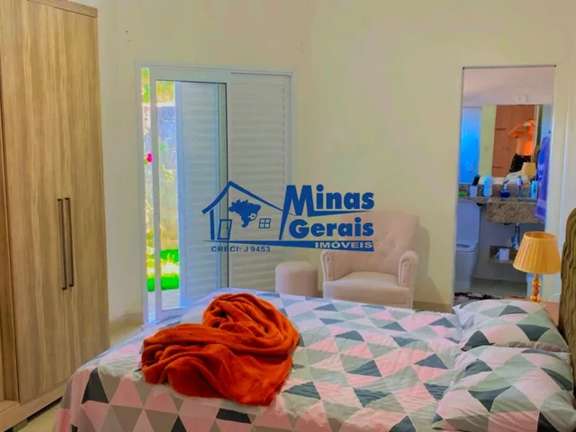 Imagem 2: Casa À Venda em Jacareí - Espaço, Conforto e Excelente Oportunidade