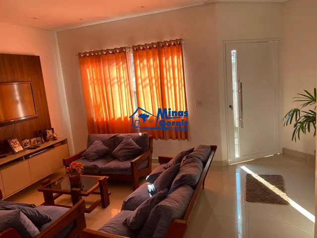 Imagem: Casa À Venda em Jacareí - Espaço, Conforto
